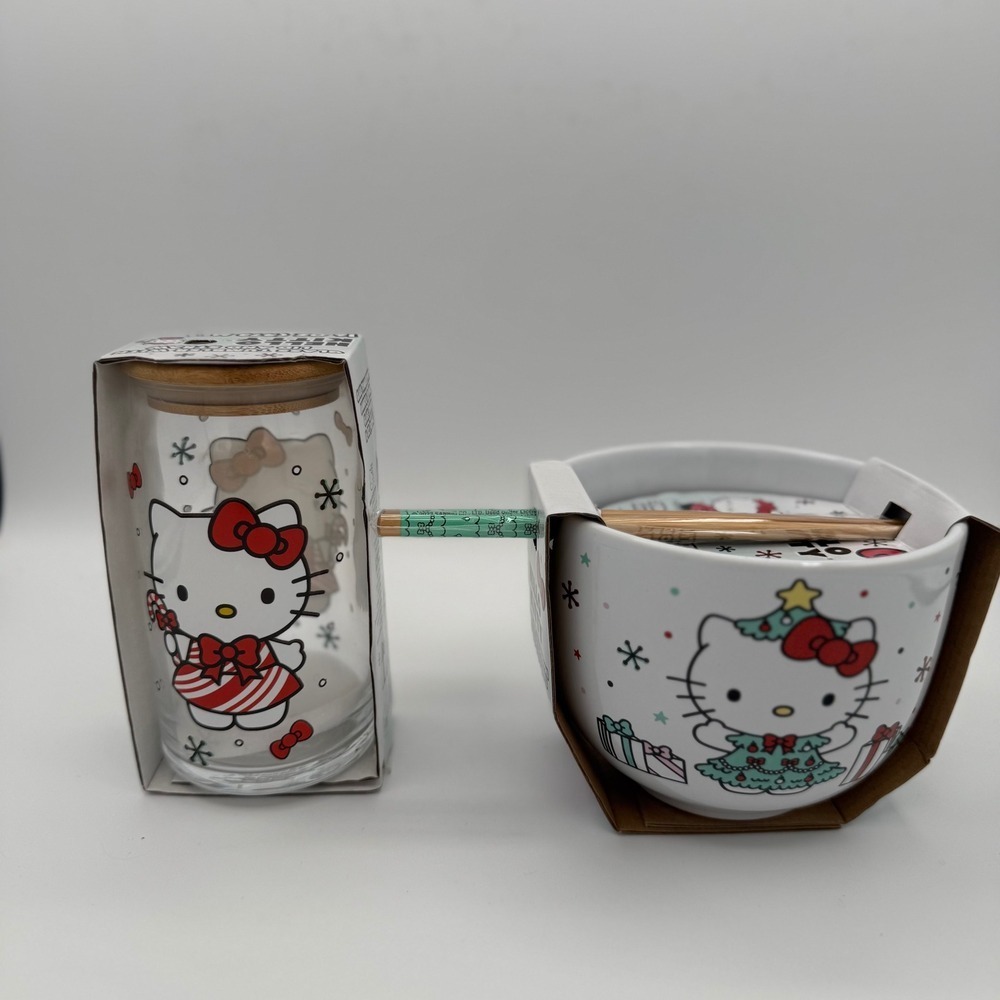 Hello Kitty Christmas Glass Tumbler &‎ Ceramic Bowl Chopsticks Set